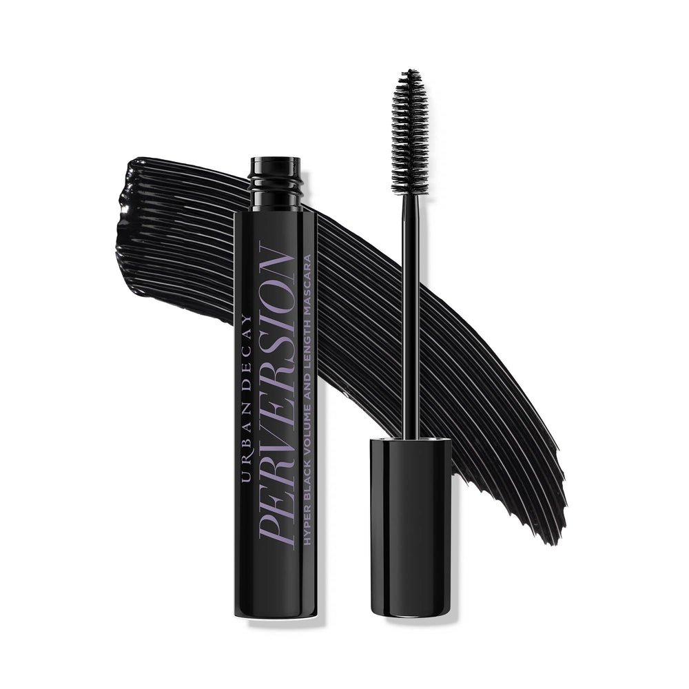 Urban Decay envase frontal mostrando tamaño y diseño, beneficio duración