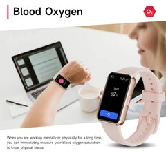 USMECBL pulsera puesta durante carrera mostrando pasos y ritmo
