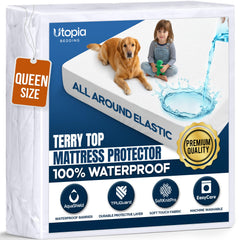 Utopia Bedding vista frontal del protector Queen mostrando ajuste seguro