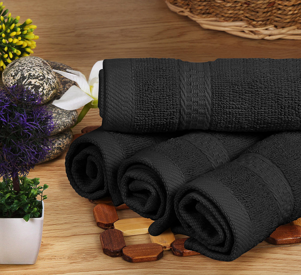 Utopia Towels comparación de tamaño con manos, referencia visual de medidas