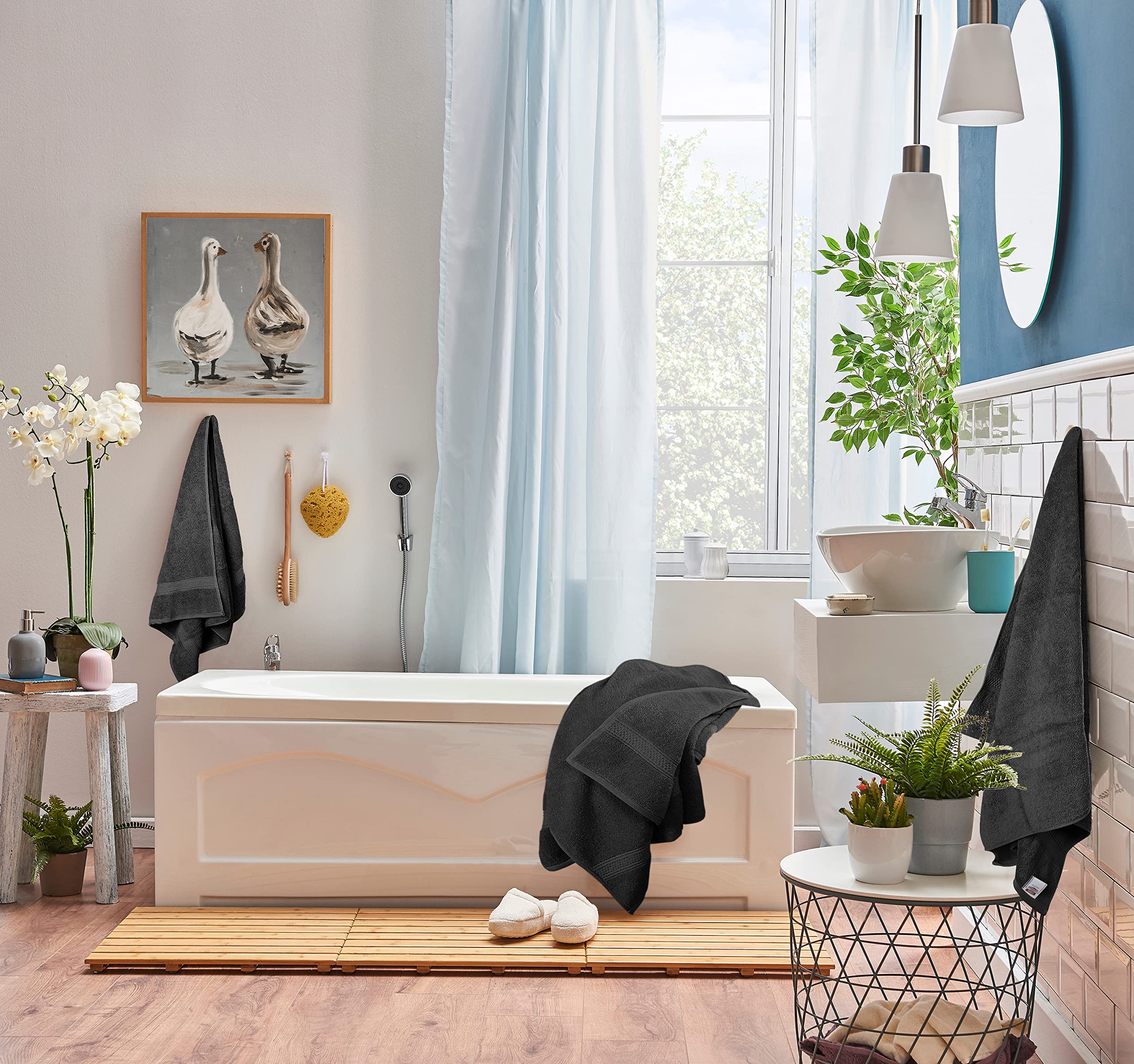 Utopia Towels toalla de mano colocada en lavabo, secado rápido y aspecto limpio