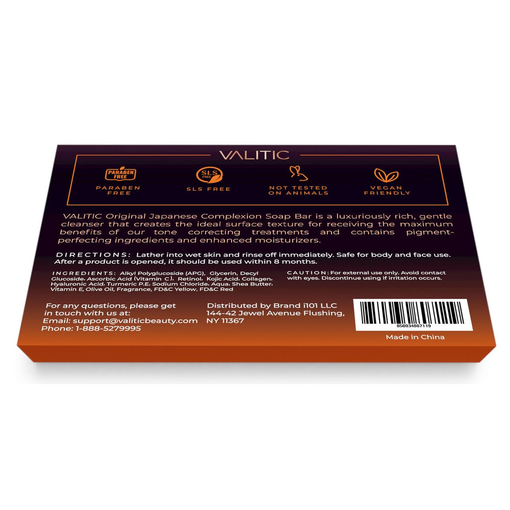 VALITIC jabón kojic en mano demostrando facilidad de uso