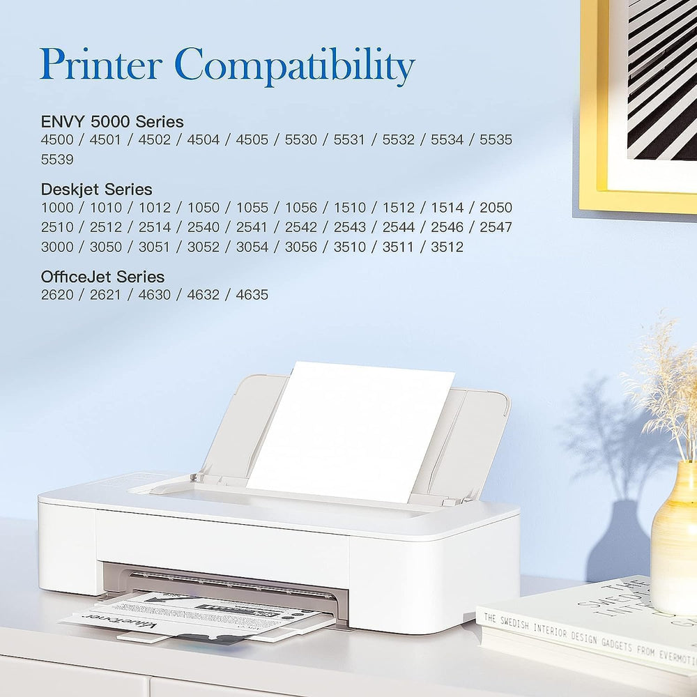 Mano instalando Valuetoner 61XL en impresora HP, fácil reemplazo y ajuste