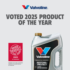 Valvoline textura del aceite en mano demostrando fluidez y baja fricción