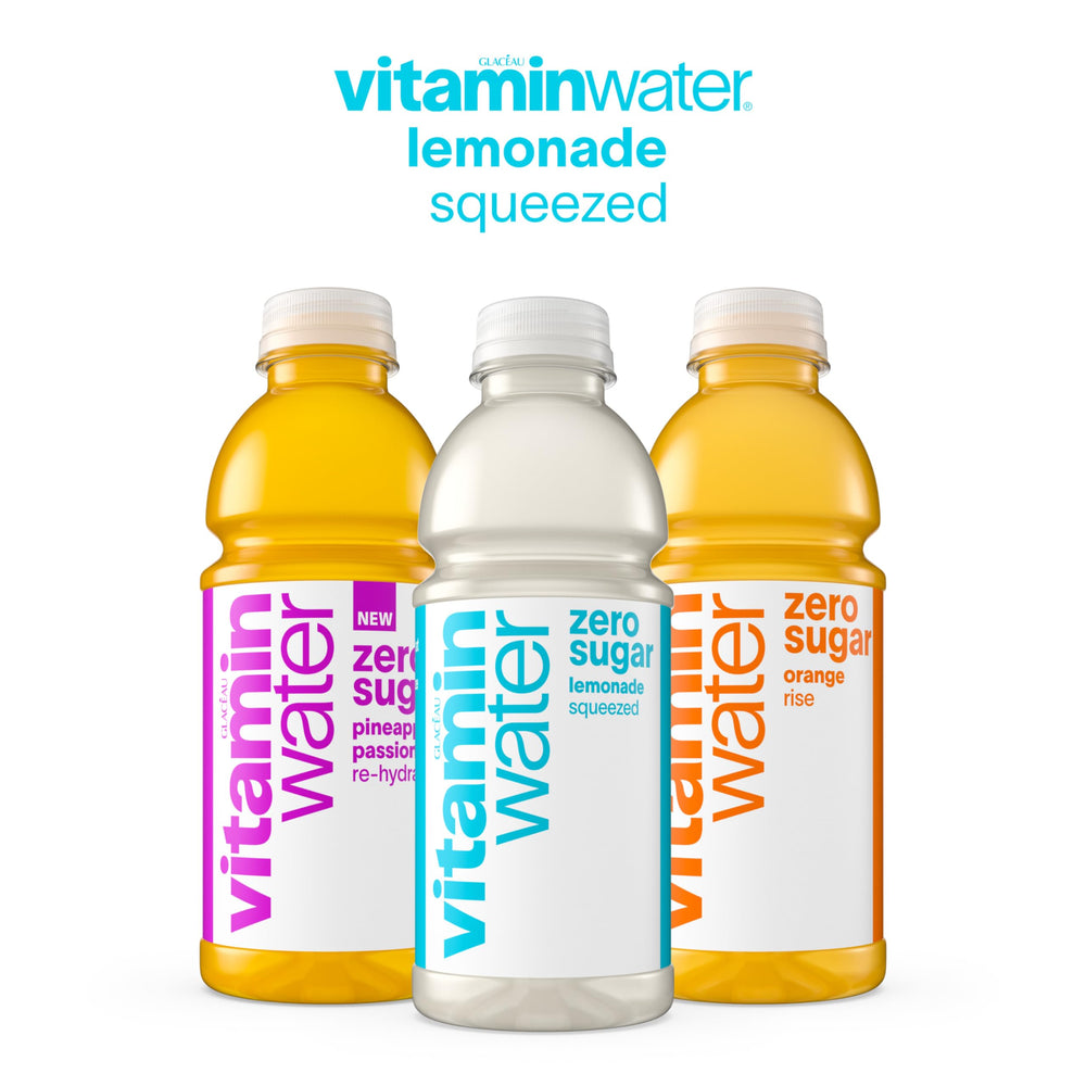 vitaminwater en mesa de picnic mostrando uso lifestyle y conveniencia social