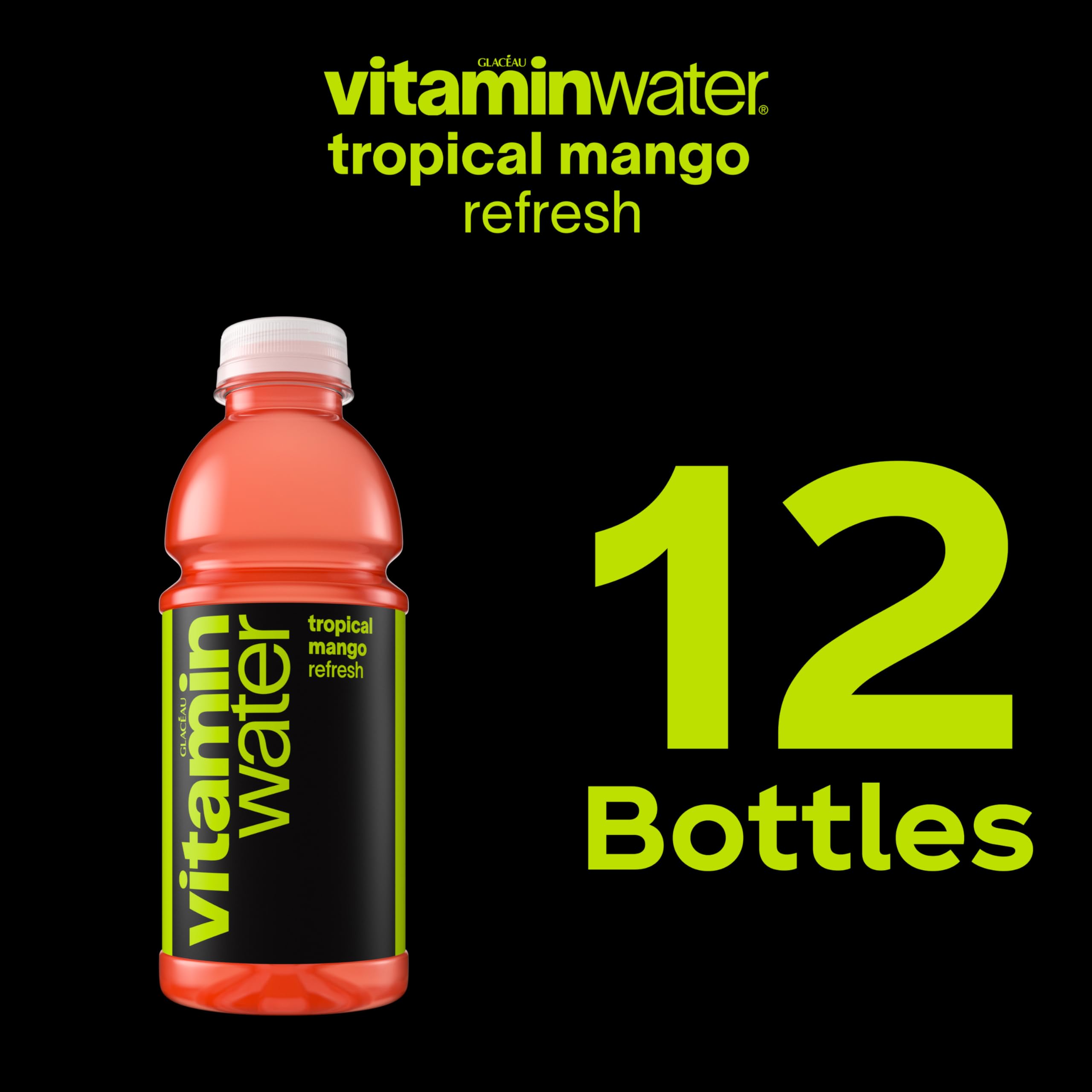 vitaminwater botella sostenida en mano, práctico para llevar y consumir fuera