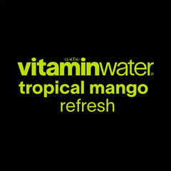 vitaminwater vaso con líquido mango y hielo, muestra color y textura refrescante