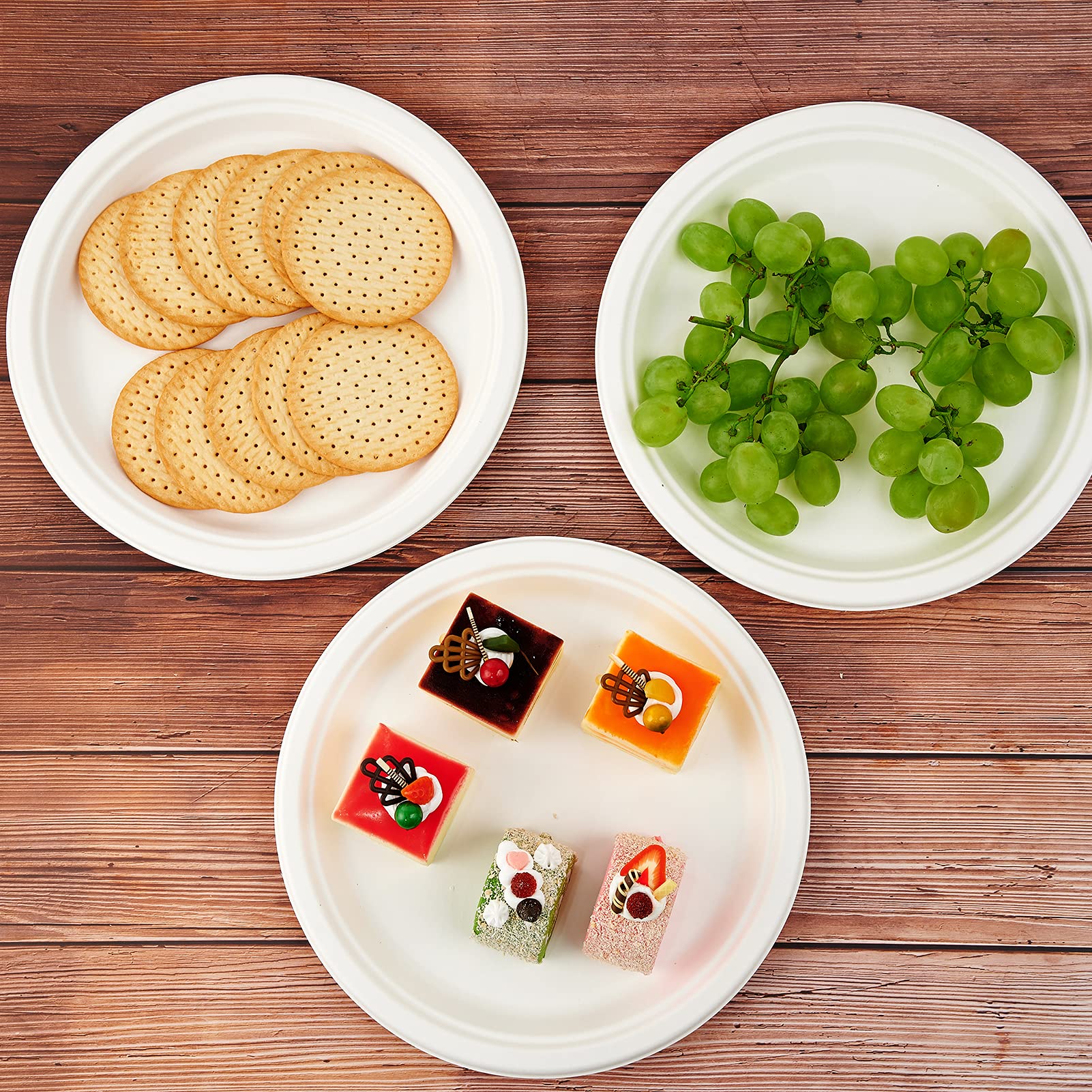 Vplus platos usados en fiesta, sirven comidas calientes y frías