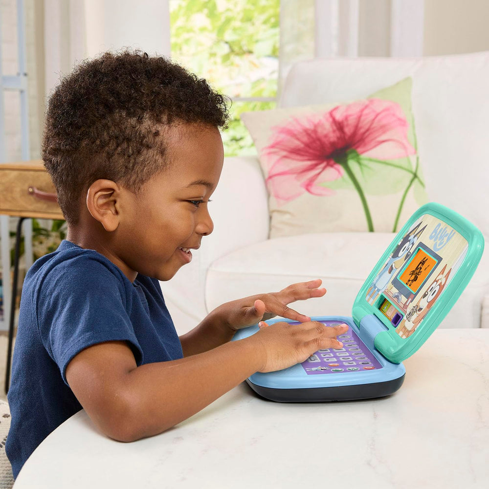 VTech Bluey etiqueta con edad y seguridad, indica uso recomendado 3+ años