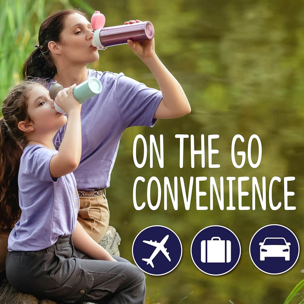SINGLES TO GO! Welch's sobre junto a mano para comparar tamaño y fácil transporte