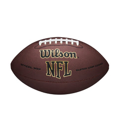 WILSON balón frontal mostrando diseño oficial y agarre mejorado