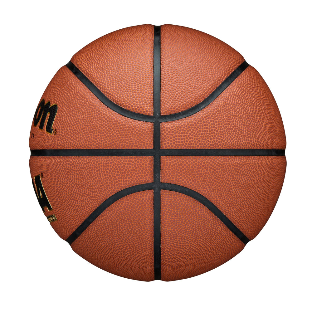 Wilson close-up de canal profundo favoreciendo control y pases