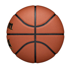 Wilson close-up de canal profundo favoreciendo control y pases