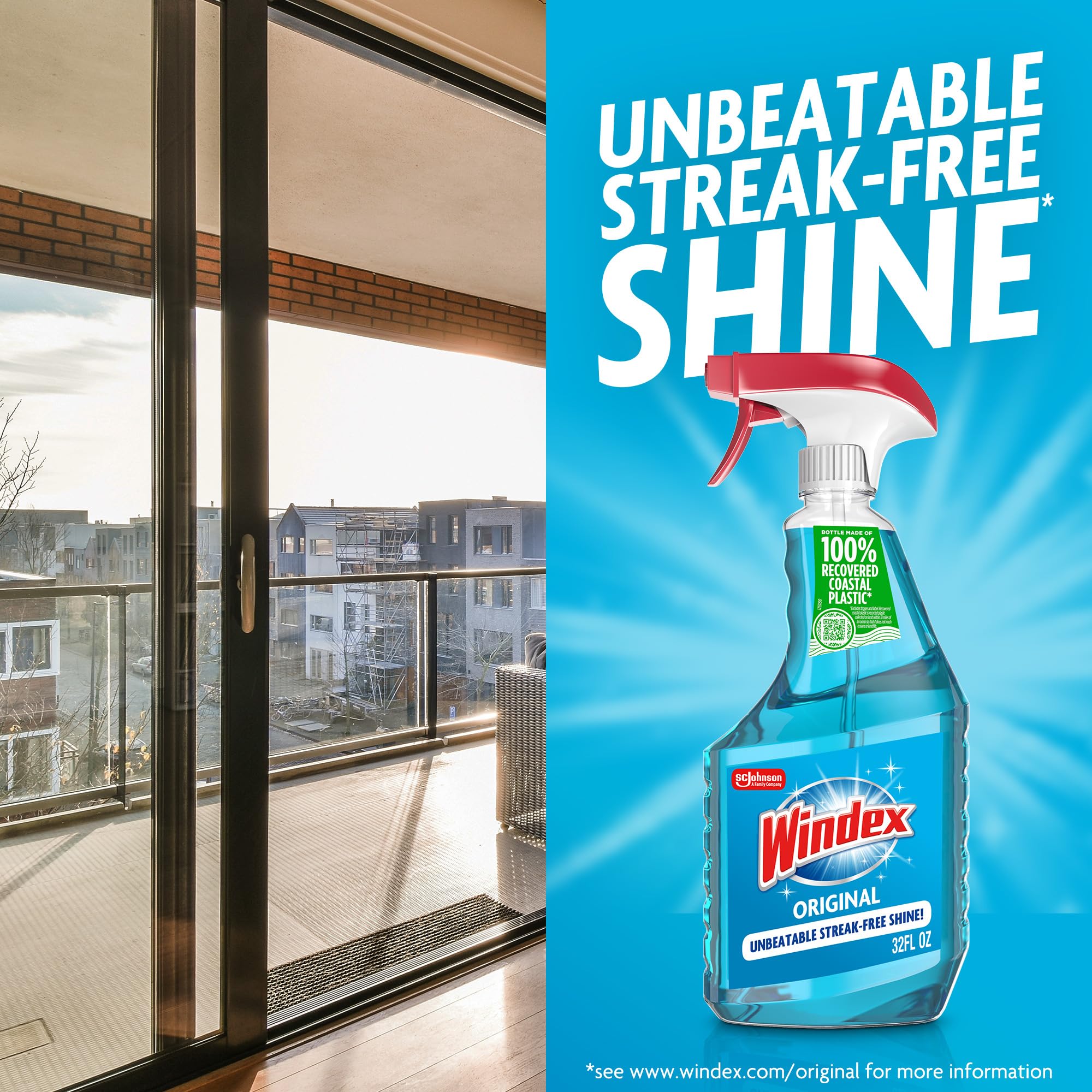 Windex botella en mano para comparar tamaño y control del usuario
