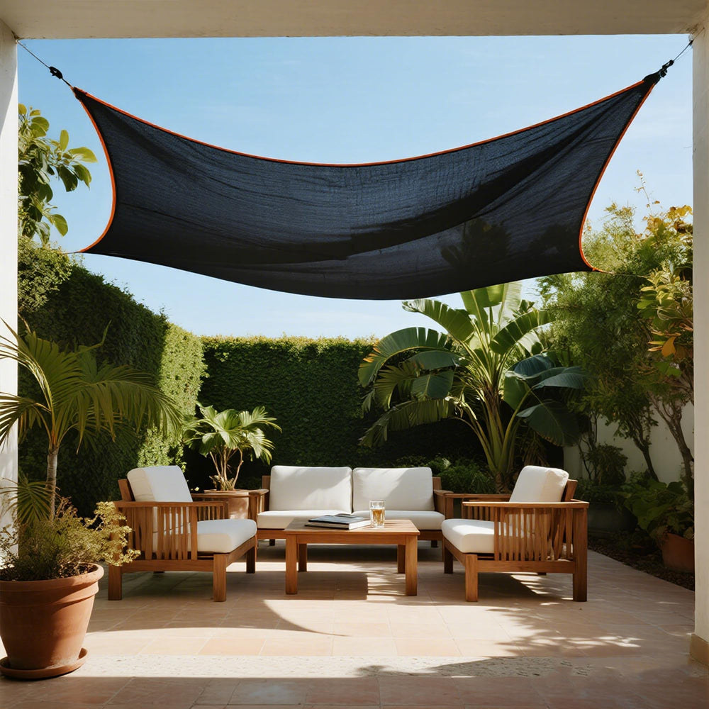 winemana cubierta sobre patio reduciendo calor solar