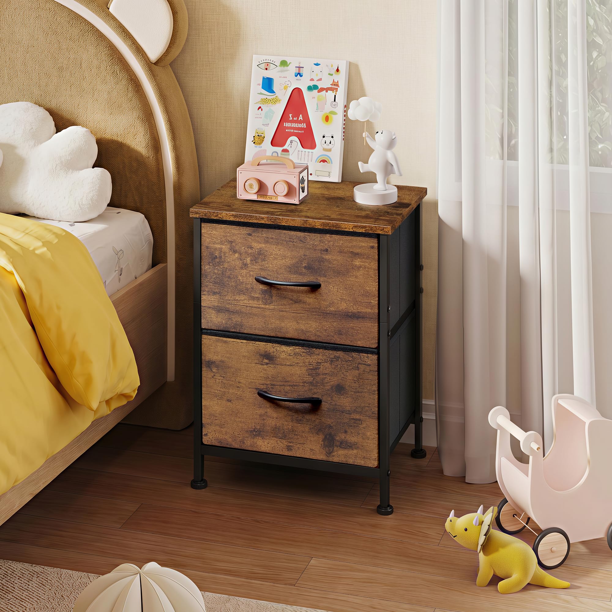 WLIVE uso como mesita de salón junto al sofá amplía funcionalidad del mueble