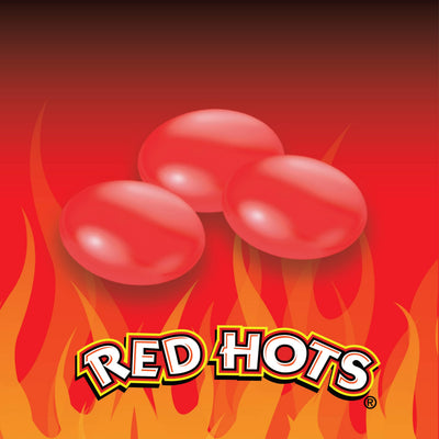 Wonka Red Hots caja abierta en sala de cine listos para compartir