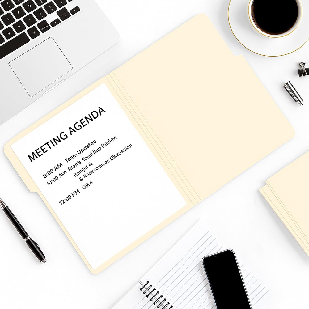 WritePads carpetas en uso sobre un escritorio de oficina mejorando flujo de trabajo