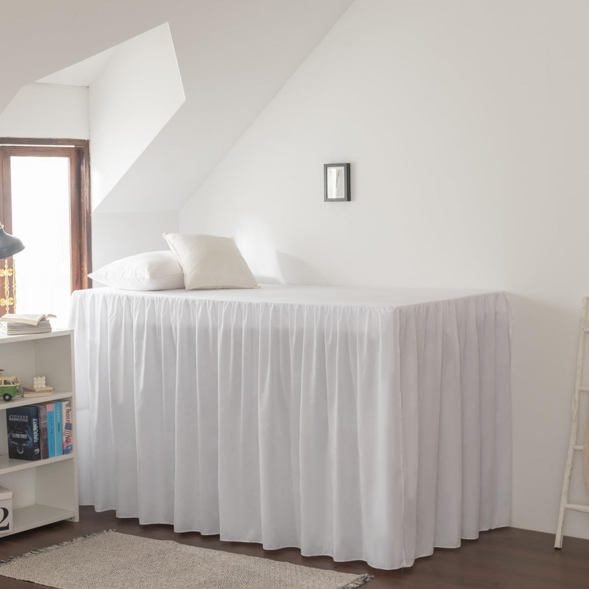 xuan dian vista frontal de la falda de cama Twin XL mostrando acabado limpio y elegante