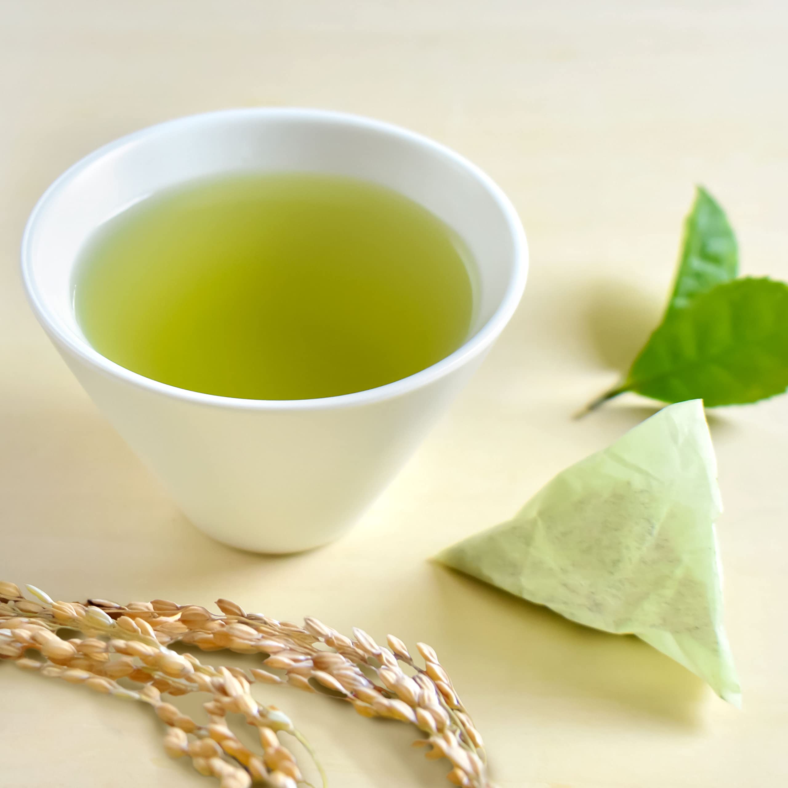 YAMASAN KYOTO UJI tea bag close-up revealing premium leaf blend clarity