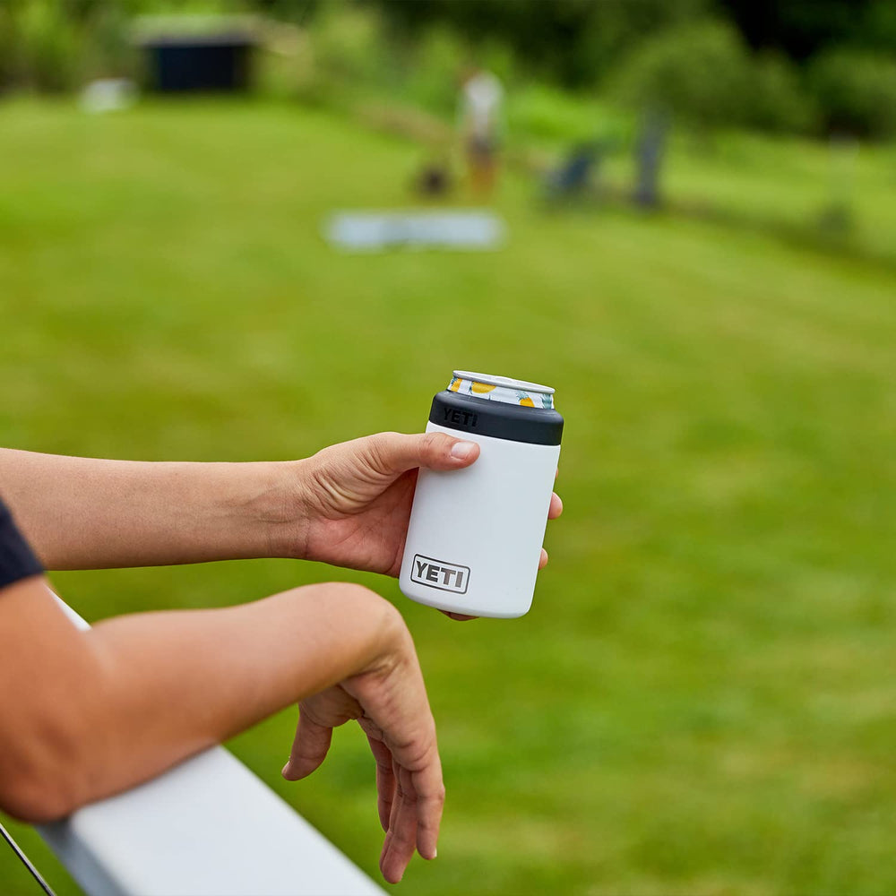 YETI Colster embalaje y etiqueta con información del producto duradero