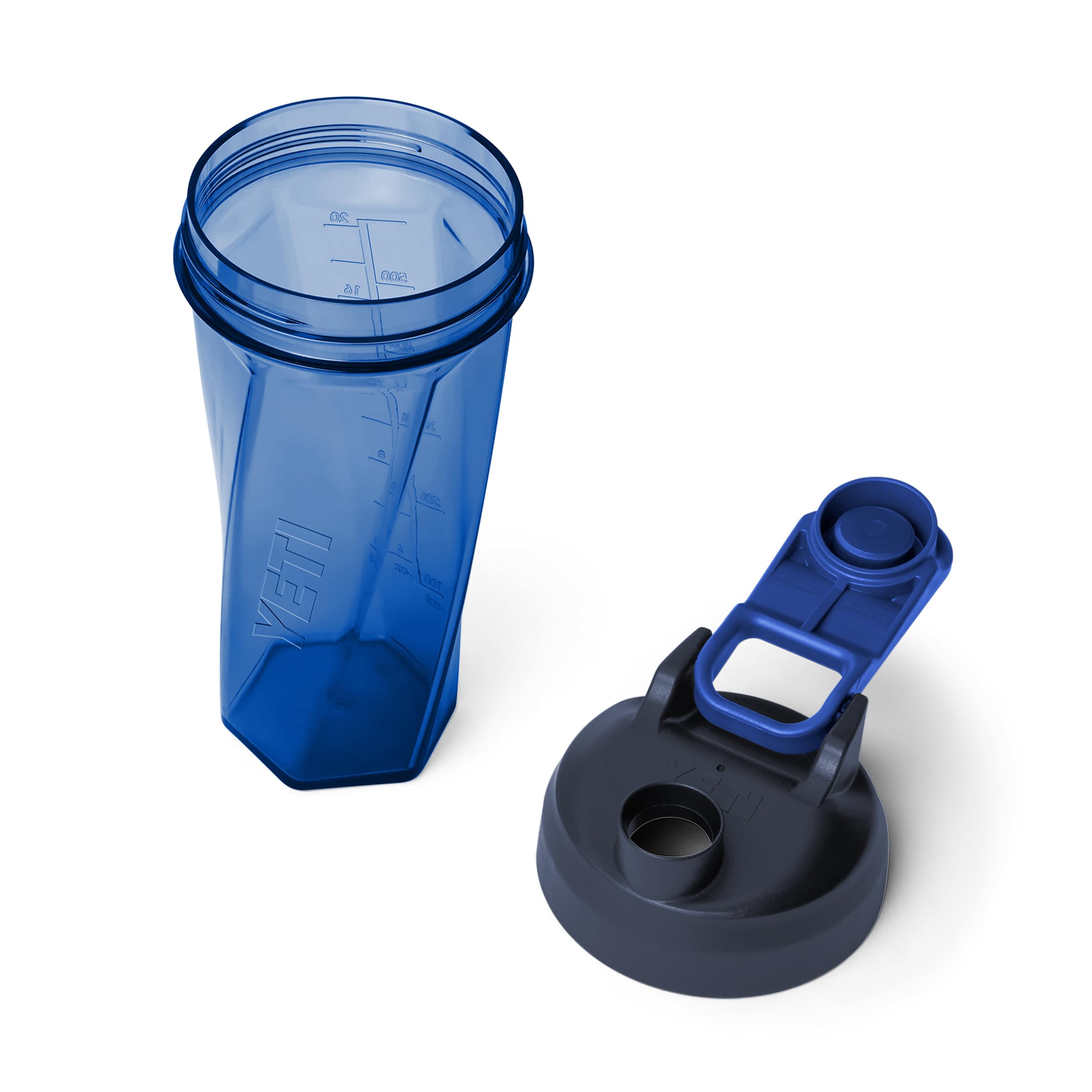 YETI Helimix pouring protein shake showing smooth mix without whisk benefit
