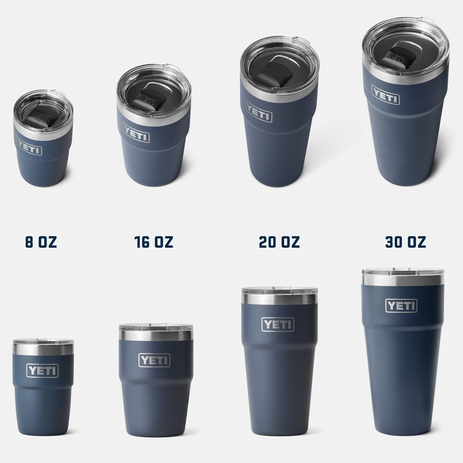 YETI vaso en campamento junto a mochila para uso outdoor