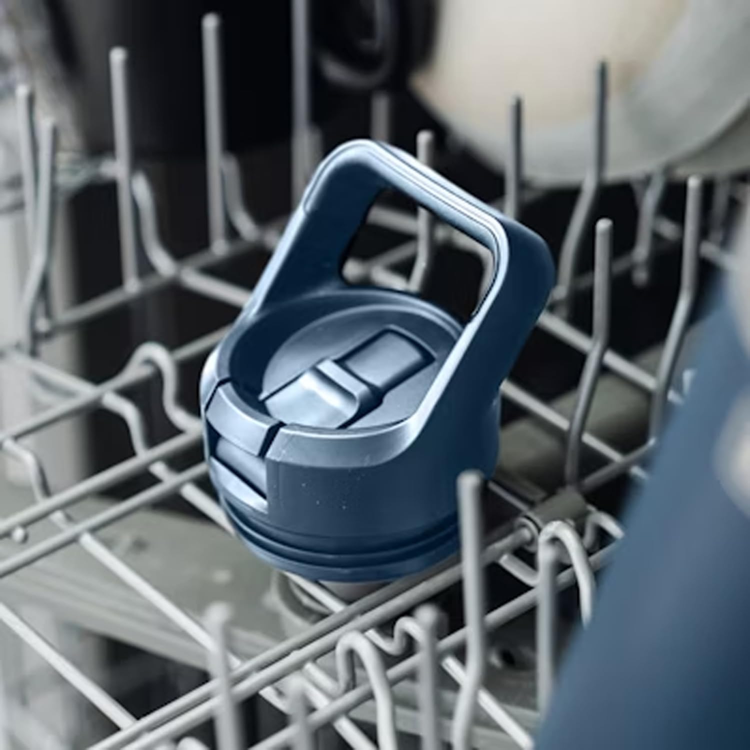 YETI Rambler Jr dentro de mochila, protección y sin fugas durante el transporte