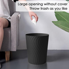 YGJT cubo en baño pequeño, solución compacta y práctica