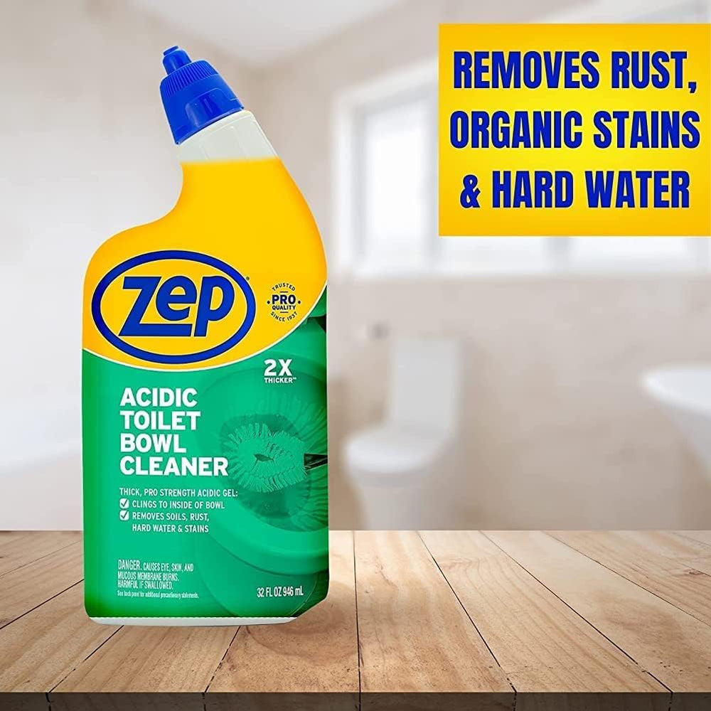 Zep producto en baño limpio con aroma fresco wintergreen, ambiente renovado