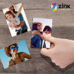 Zink foto saliendo de impresora instantánea demostrando facilidad de uso